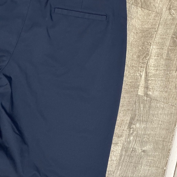 Men's FILA Sport 36 Large Golf Shorts Navy Blue Chino Khakis Athletic Grip Waist - Picture 6 of 10